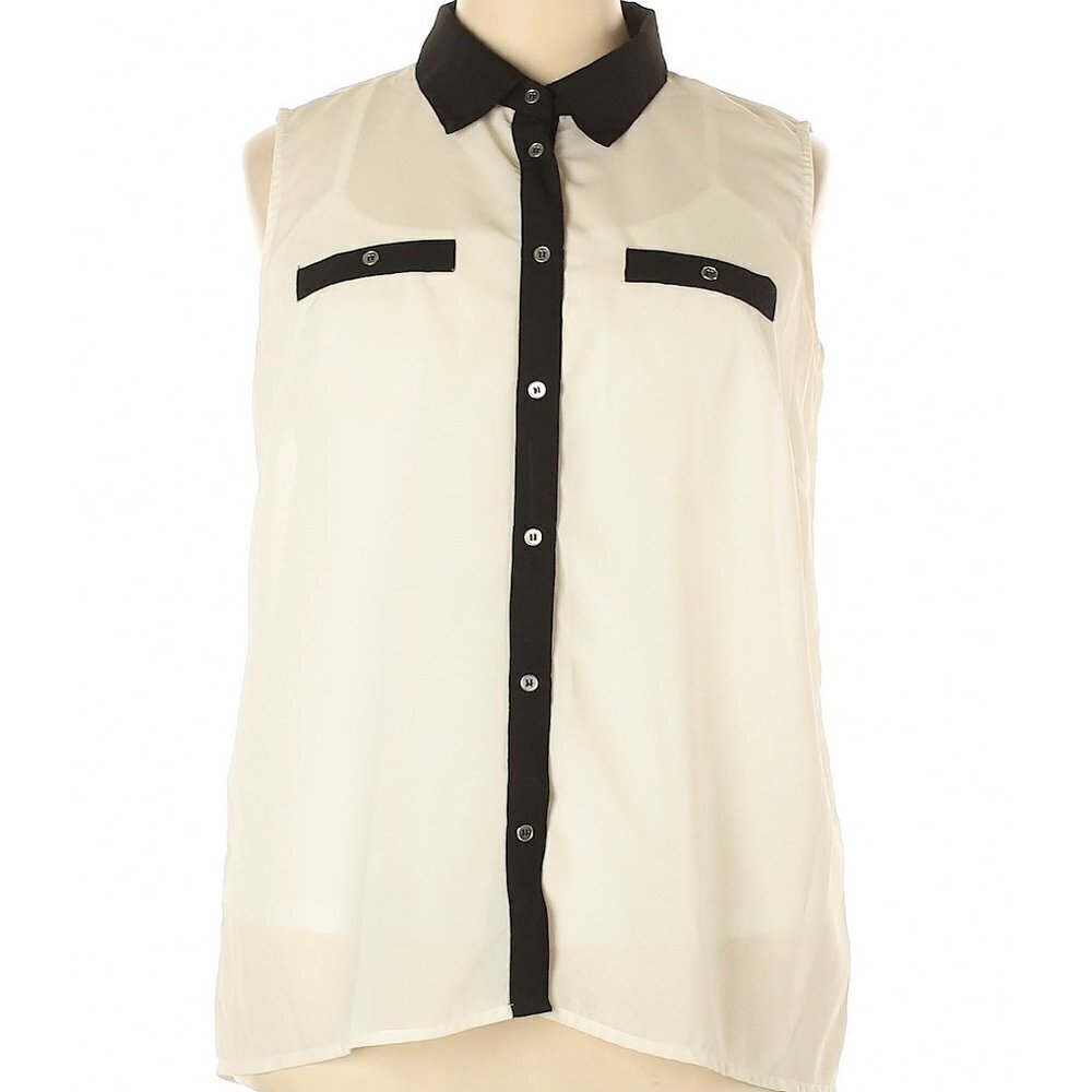 Sleeveless Blouse